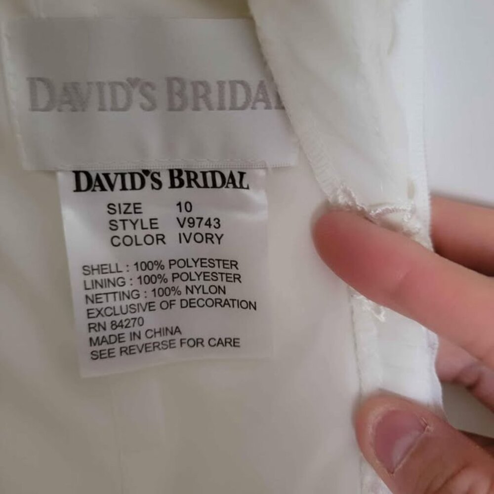 David's Bridal Wedding Dress - Picture 1 of 8